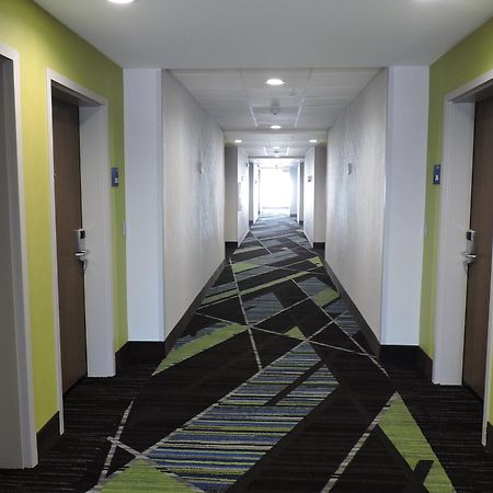 Holiday Inn Express & Suites Moore By Ihg Luaran gambar