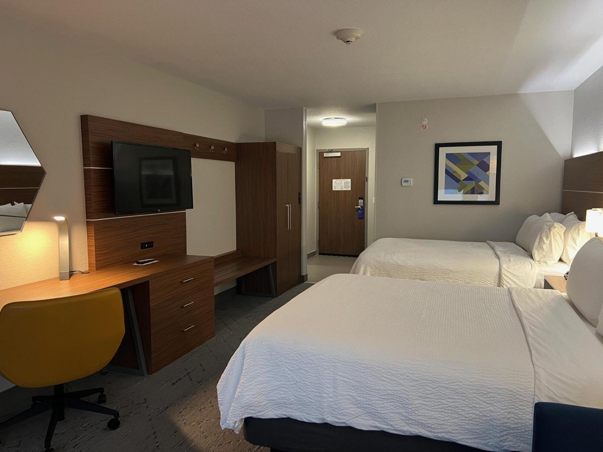 Holiday Inn Express & Suites Moore By Ihg Luaran gambar