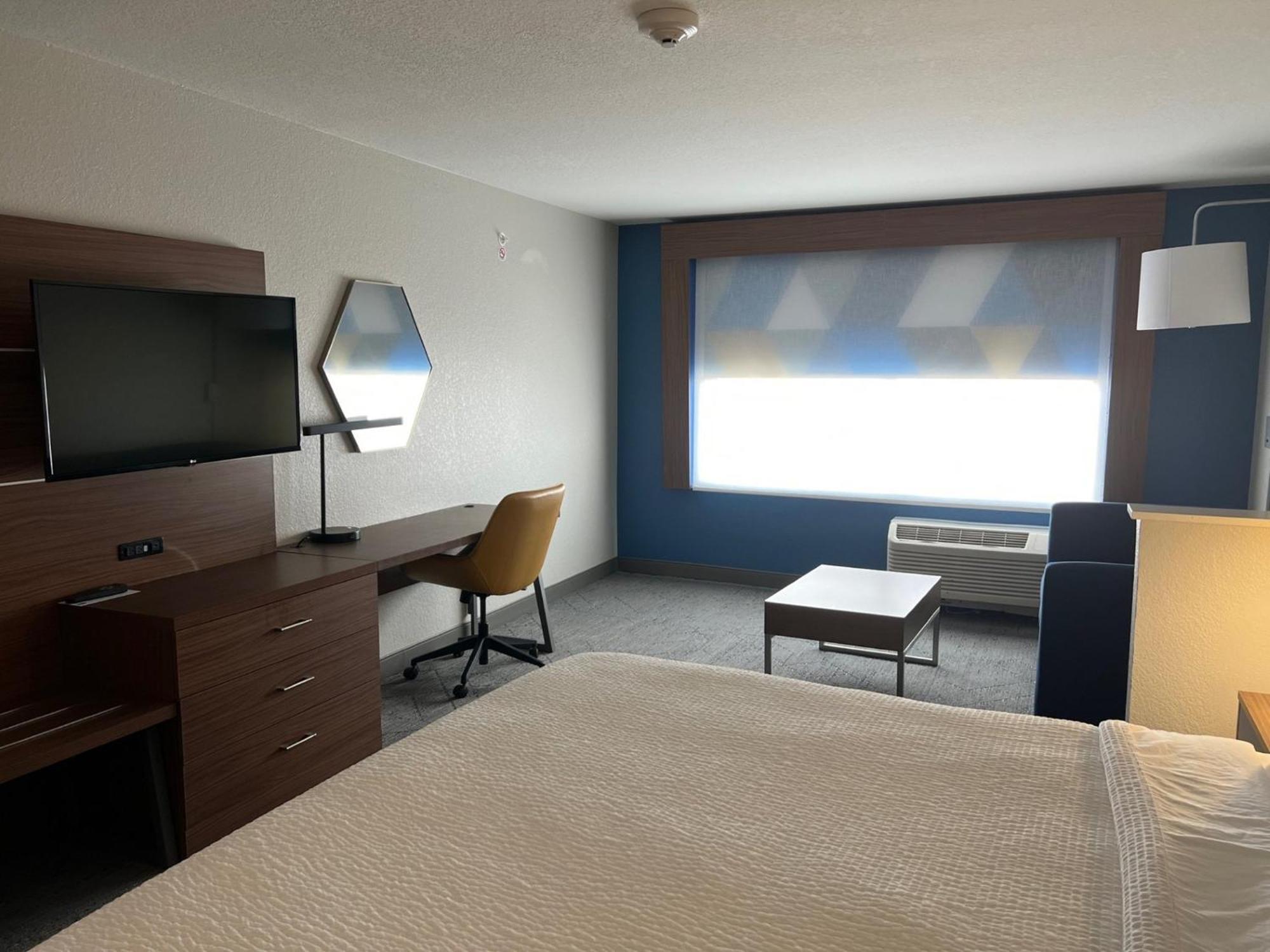 Holiday Inn Express & Suites Moore By Ihg Luaran gambar