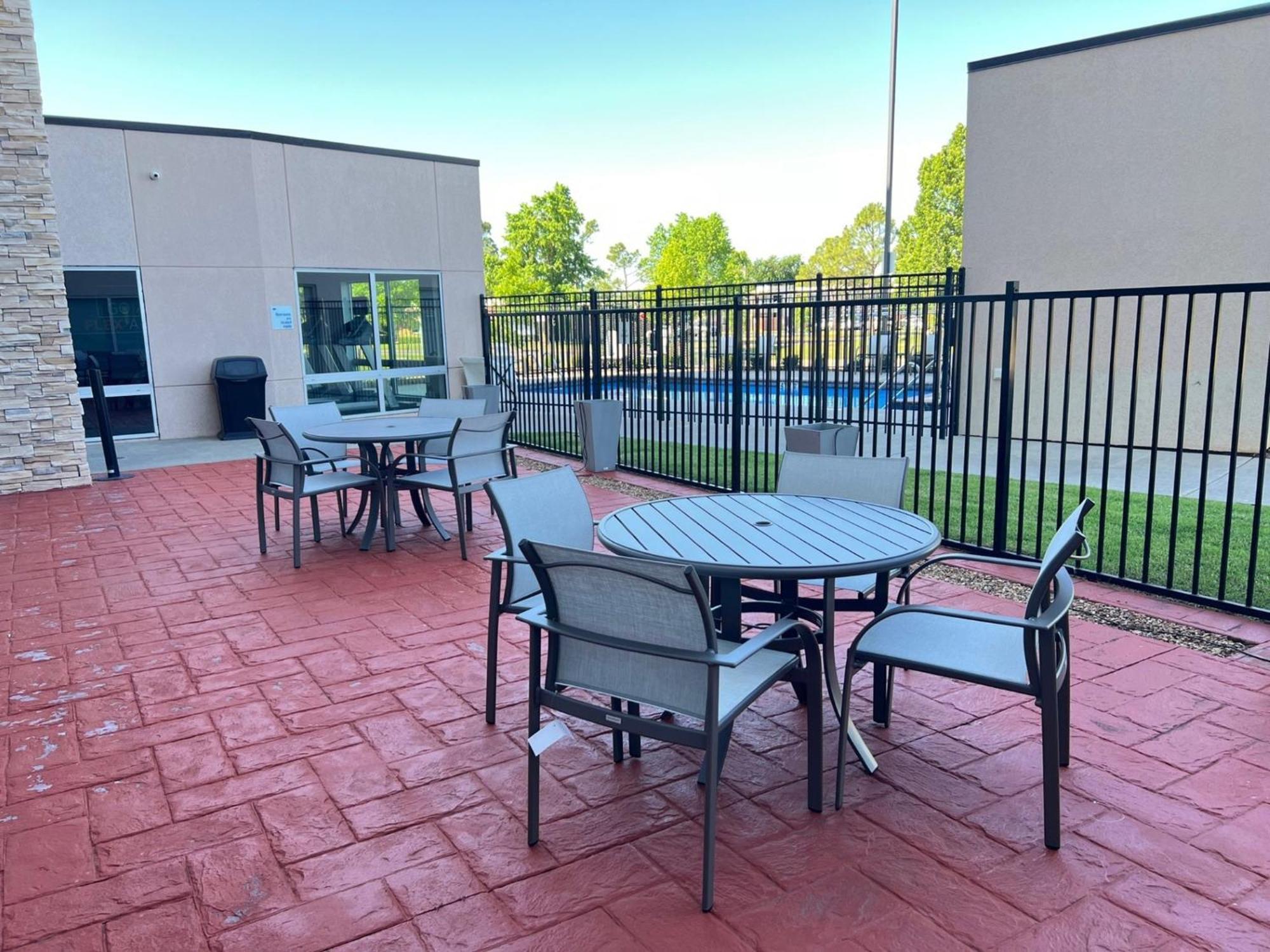 Holiday Inn Express & Suites Moore By Ihg Luaran gambar